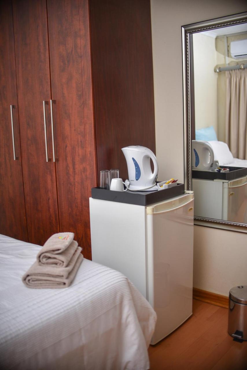 Tshedza Guest Lodge Louis Trichardt Eksteriør billede
